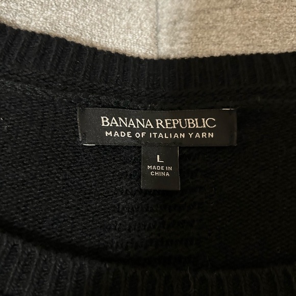 Banana Republic L Bell Sleeve Sweater - Picture 5 of 7